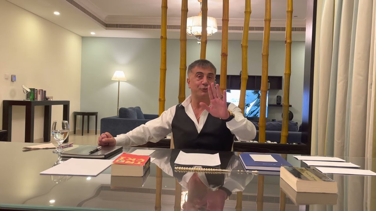 Sedat Peker siyasete mi girecek? Neden Anket Paylaşıyor?